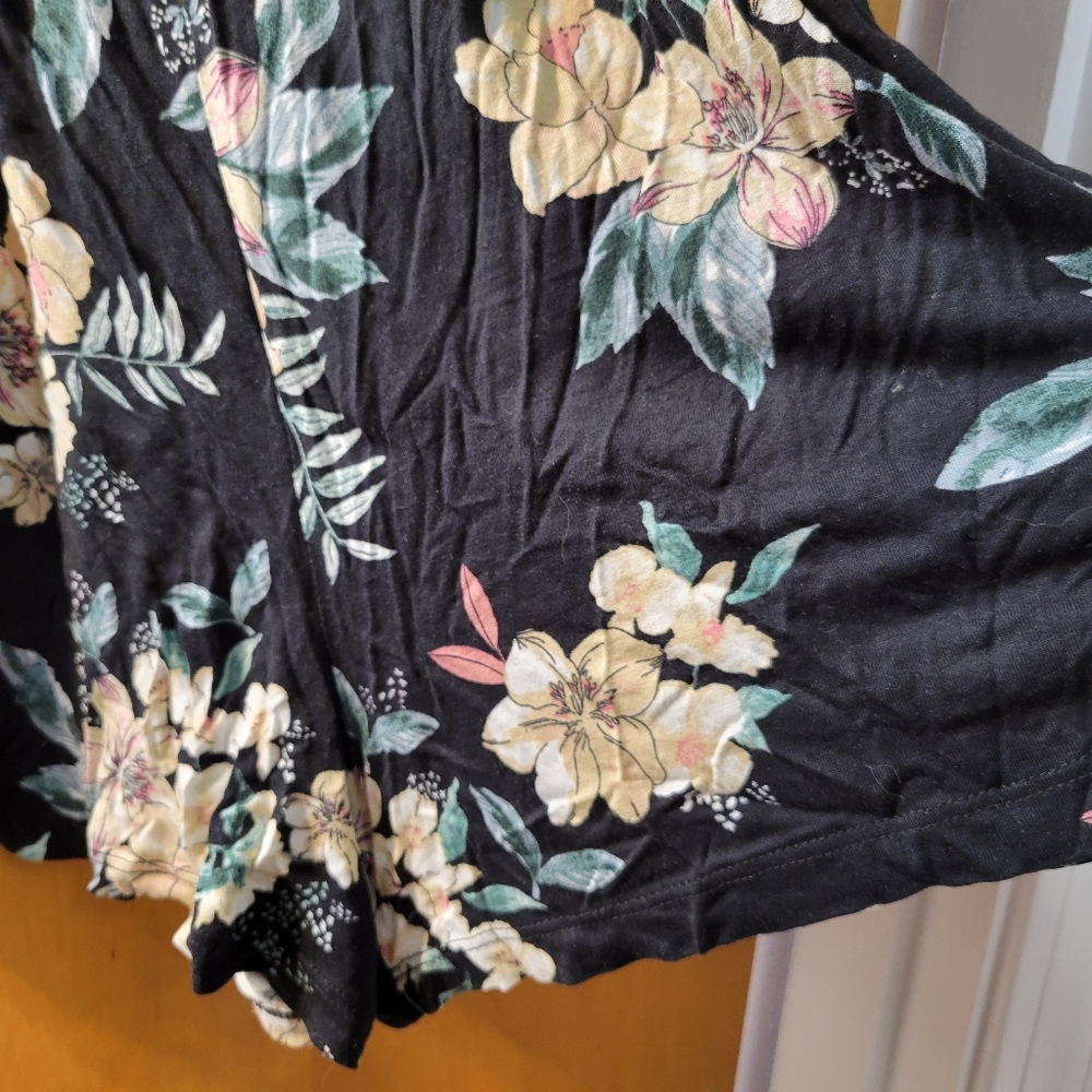 Venus romper - Picture 2 of 3